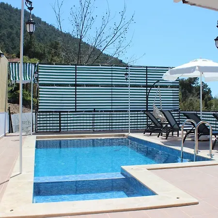Eftelya Villa *